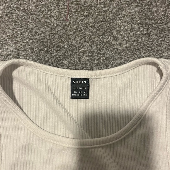 Tank Top Bundle - Picture 2 of 7